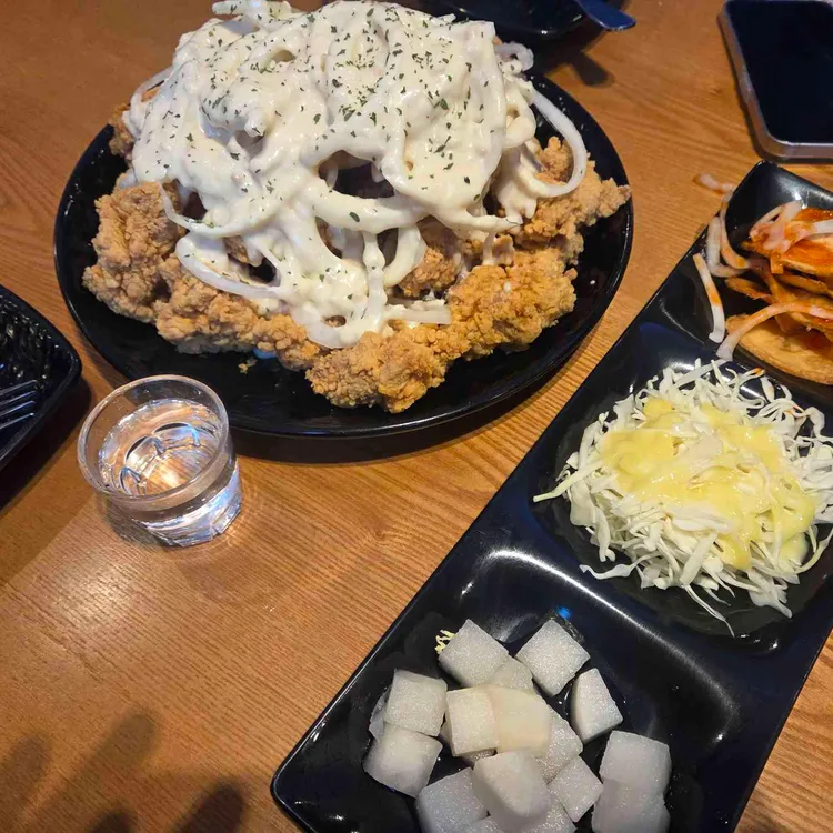 충만치킨 대표 사진