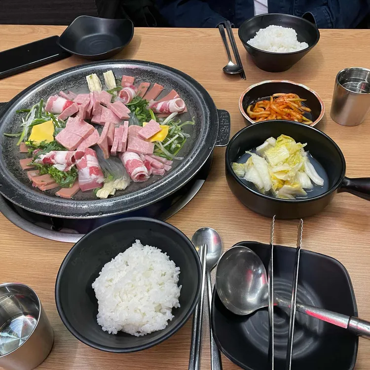 완백부대찌개 사진