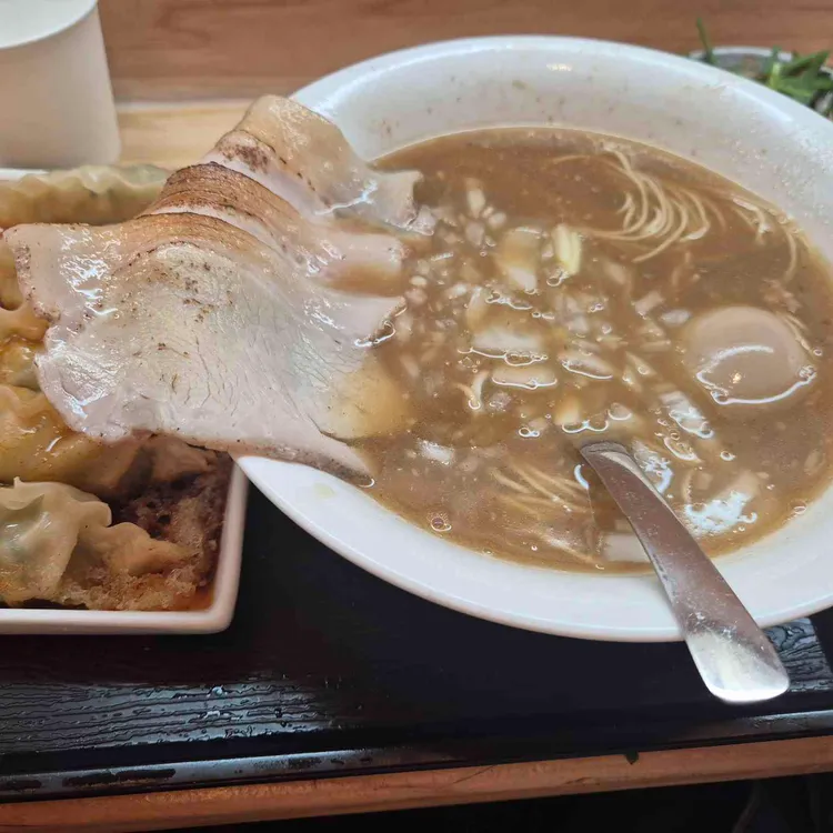 초이라멘 사진