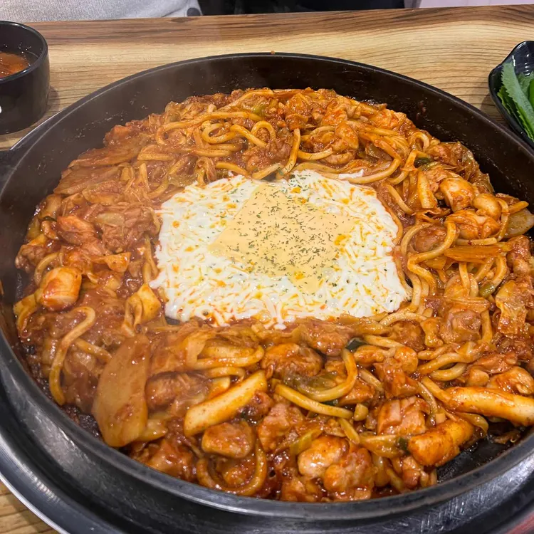 산갈래닭갈비 대표 사진