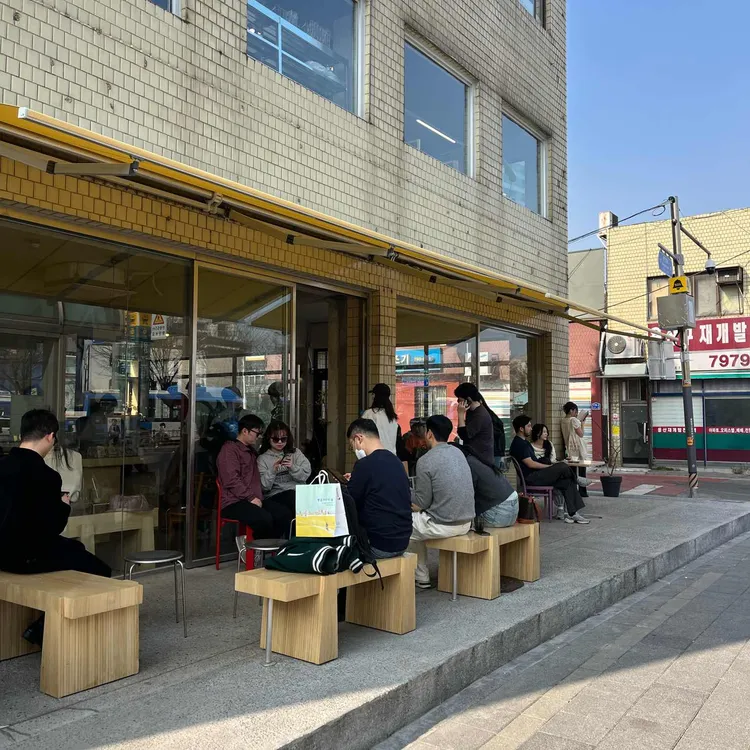올웨이즈 어거스트 로스터리 사진
