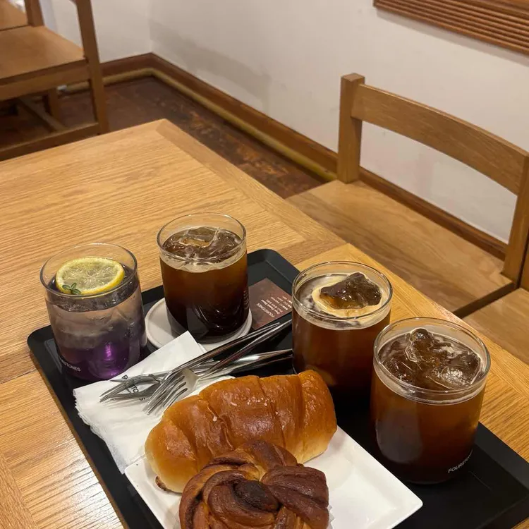 포스톤즈 커피로스터스 사진