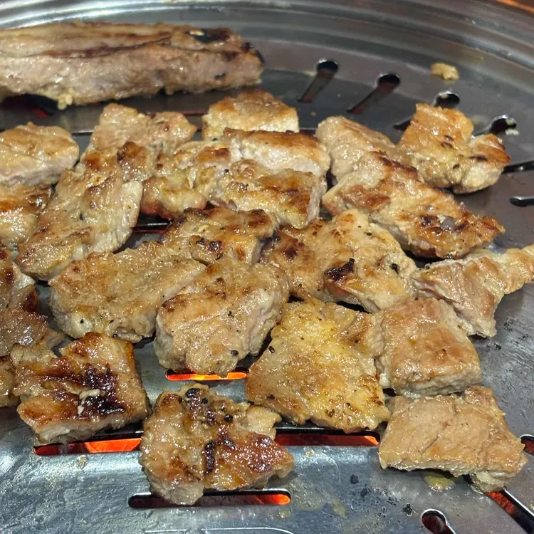 왕대박생고기집 대표 사진