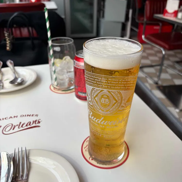 82올리언즈 사진