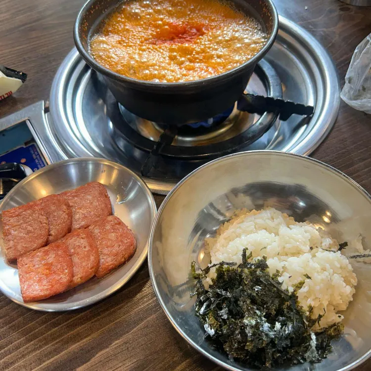 백채김치찌개 대표 사진