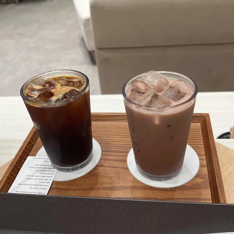 코홀트커피 사진