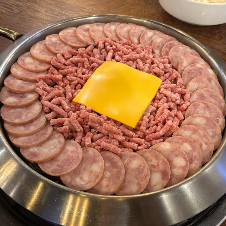 부대찌개대사관 사진