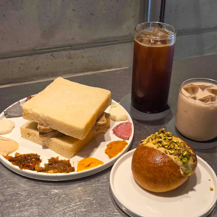 서울브레드 팔레트 대표 사진