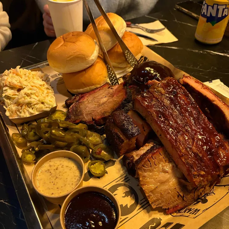 고스트블랙 연남 사진