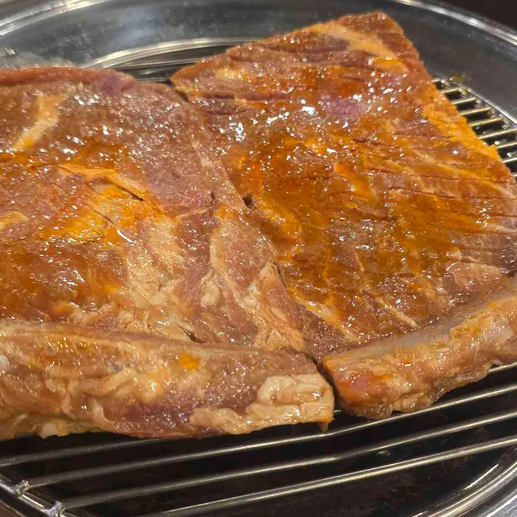 흥부골숯불돼지왕갈비 사진