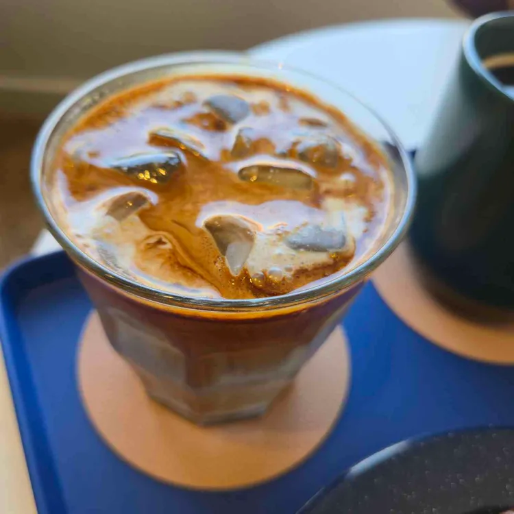 라운드어바웃 사진