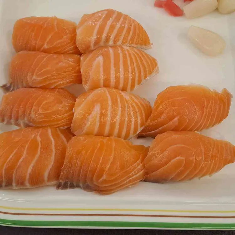 육회바른연어 대표 사진