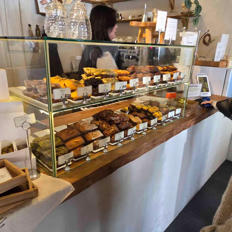 휘낭시에르 사진