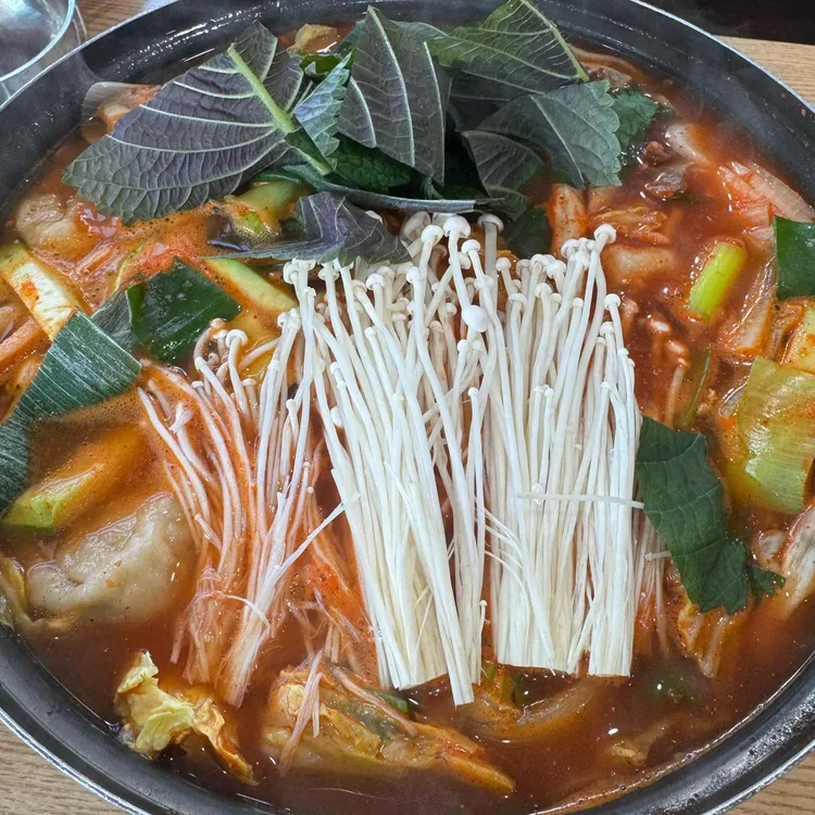 연어불초밥+소고기불초밥 반반