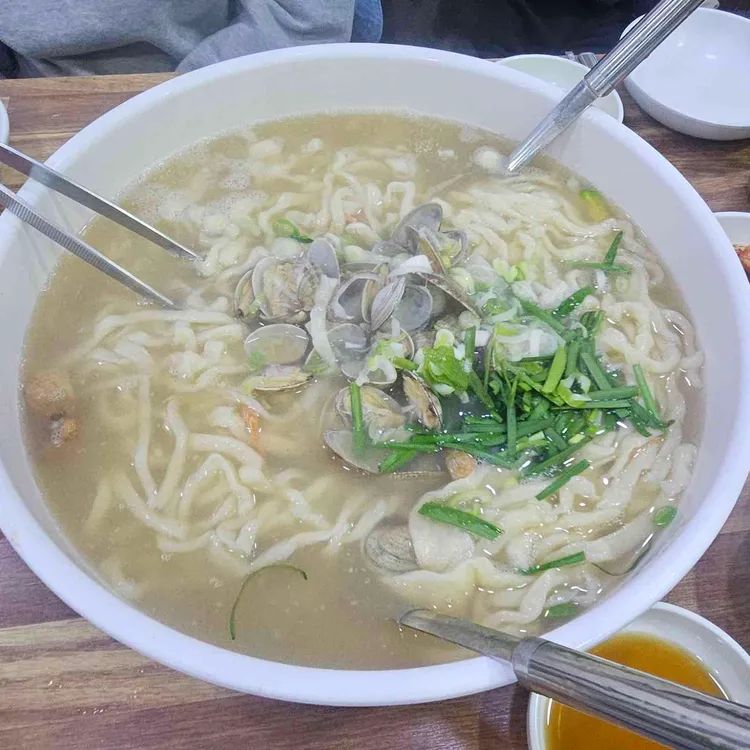 무명칼국수 사진