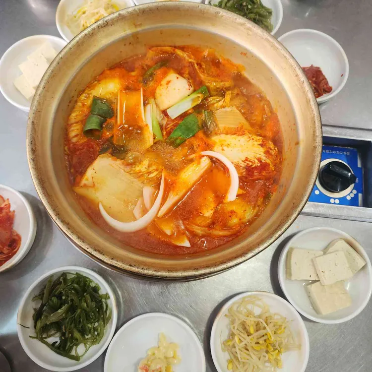 명동찌개마을 사진