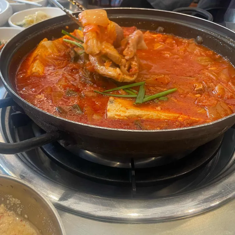천하제일 솥뚜껑 사진