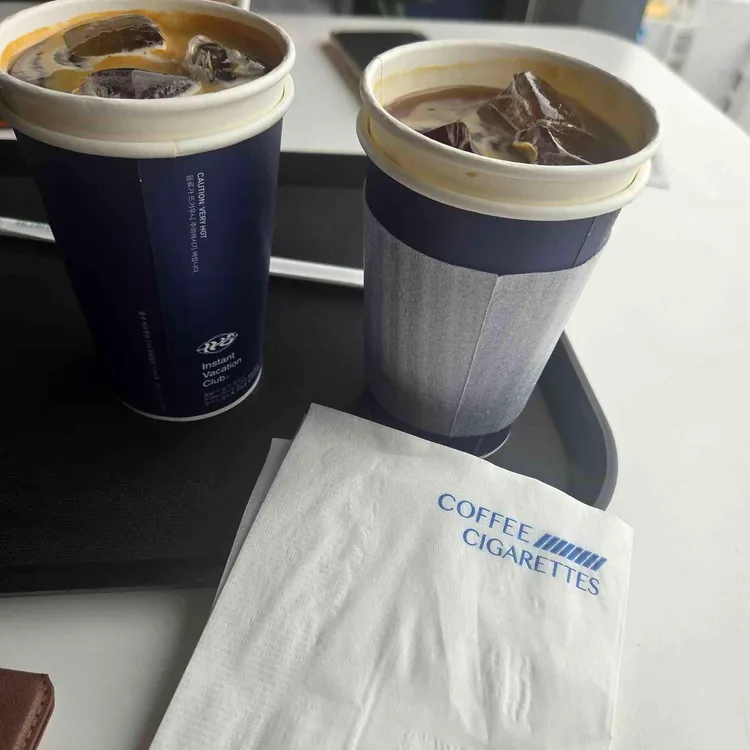 커피앤시가렛 사진