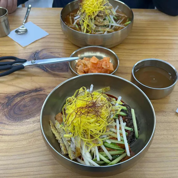 진주냉면 이설옥 사진