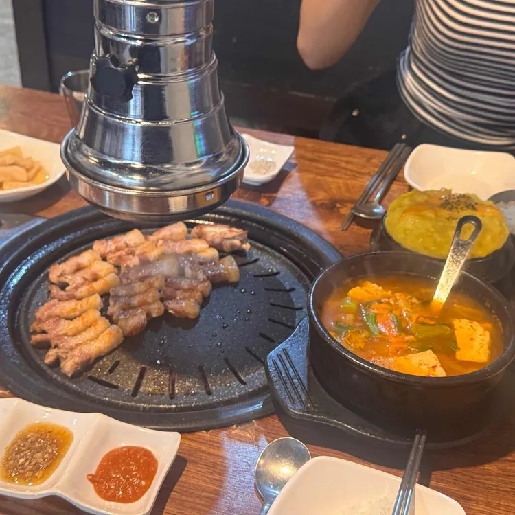 차돌박이칼빔면🥓