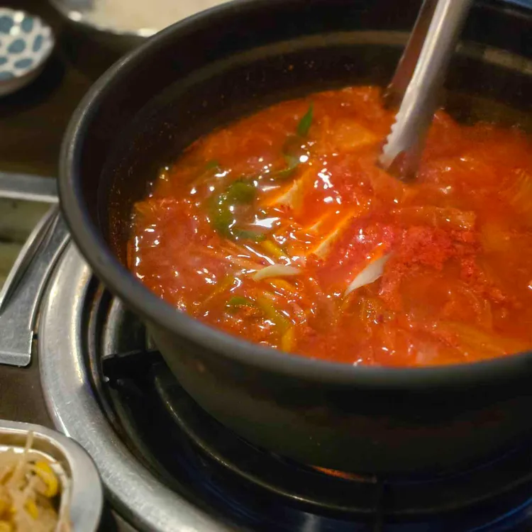백채김치찌개 사진