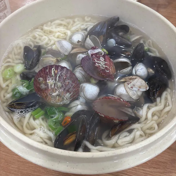 해운대31cm 해물칼국수 사진