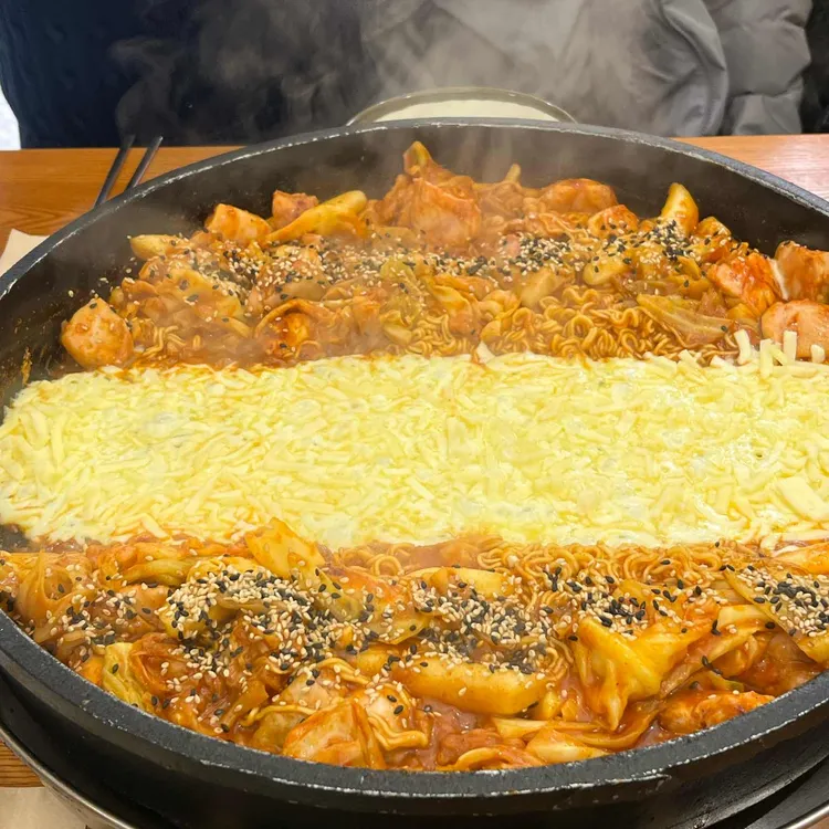 장인닭갈비 사진