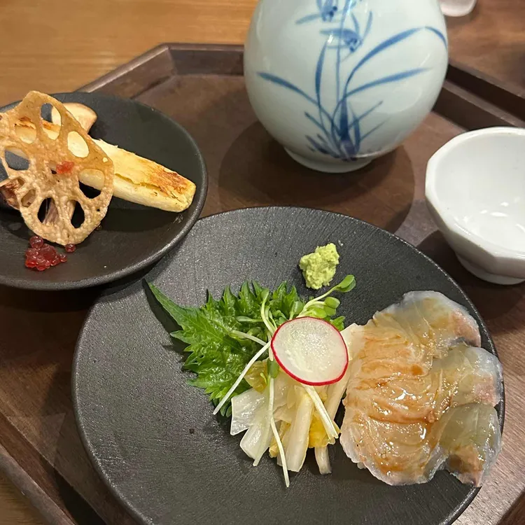 방유당식탁 사진