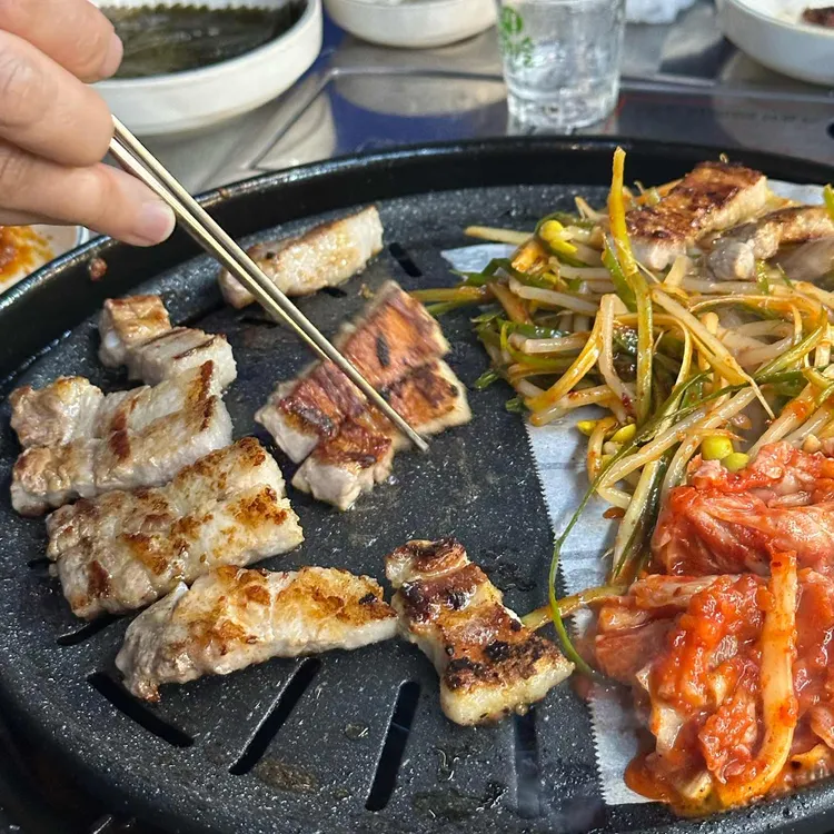 윤슬 숙성삼겹살(Sunshine Aged Pork Belly)(150g)