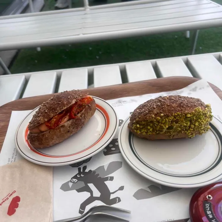 도넛드로잉 x 크랙크랙 사진