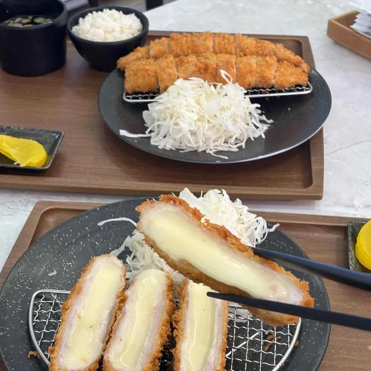 카츠몬스터 사진
