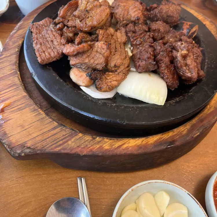 띠울석갈비 사진