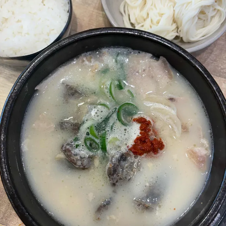 밀양순대돼지국밥 사진
