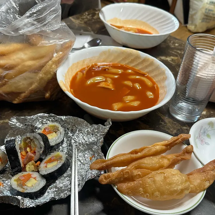 골목 떡볶이 사진