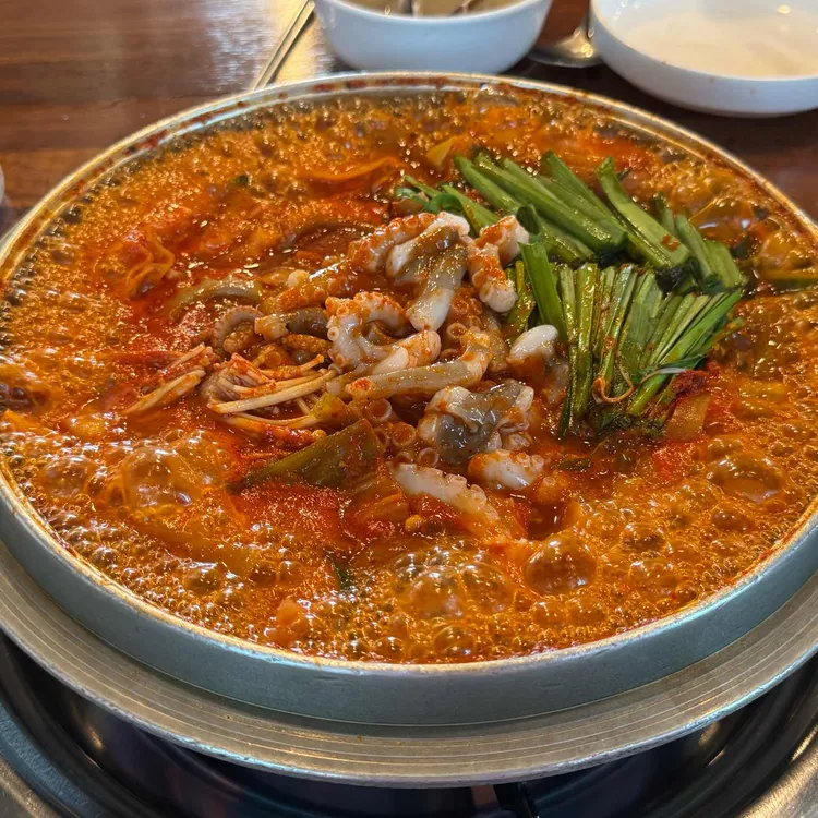 빨간거짱구네 사진