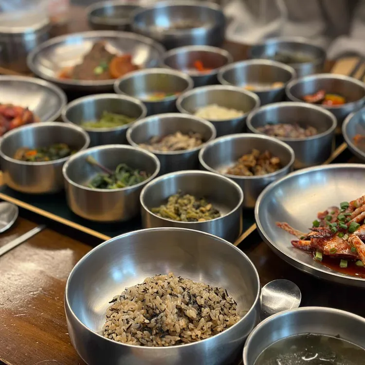 둥지톳밥 사진