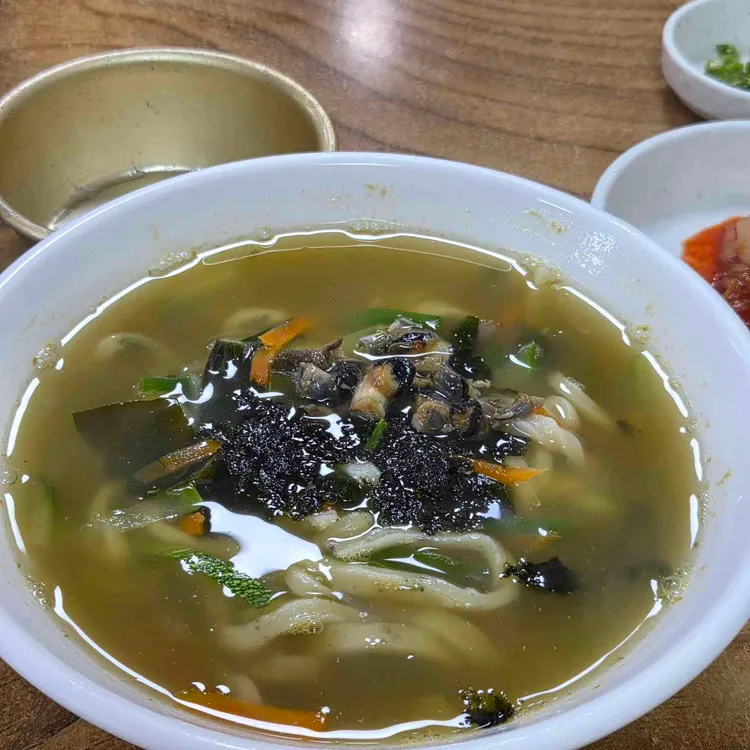 고궁보말손칼국수 사진