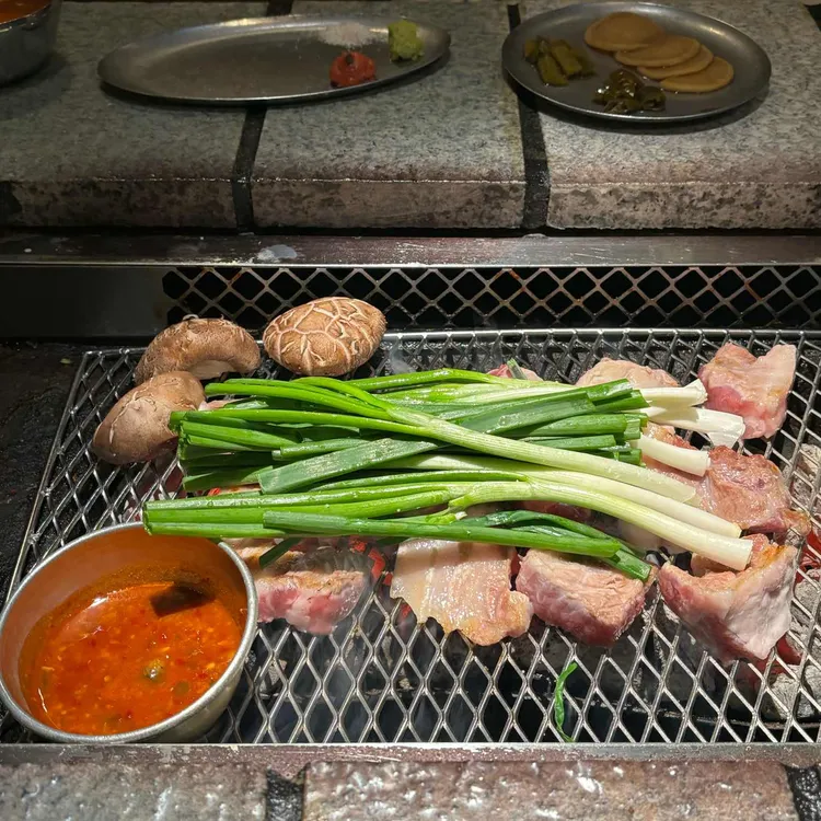 산청숯불가든 사진