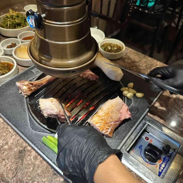 뼈탄집 사진