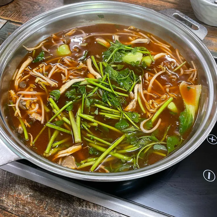 퐁당퐁당샤브칼국수 사진