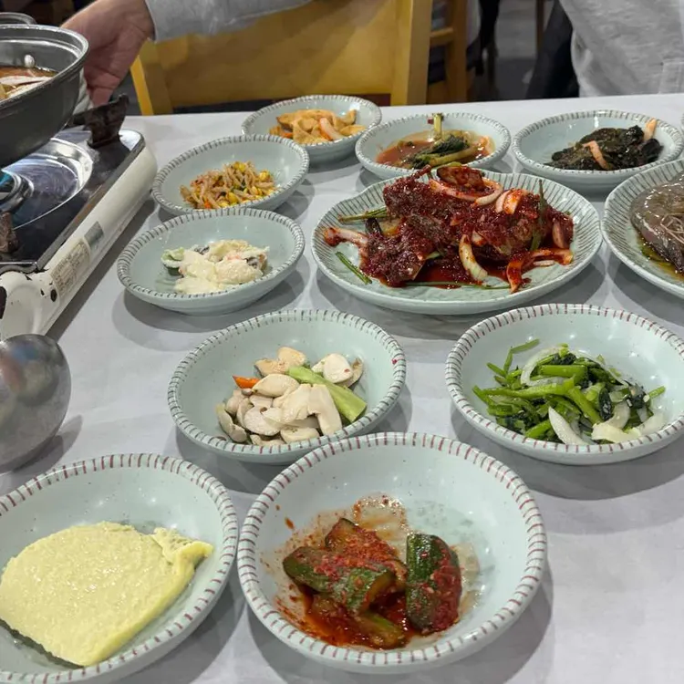 딴뚝통나무집식당 사진