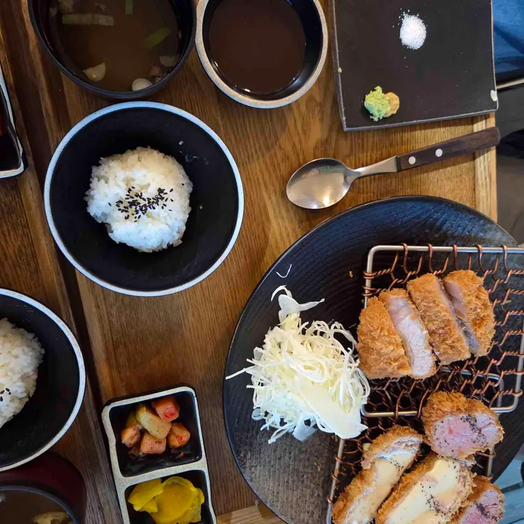 삼백돈 돈가츠 사진