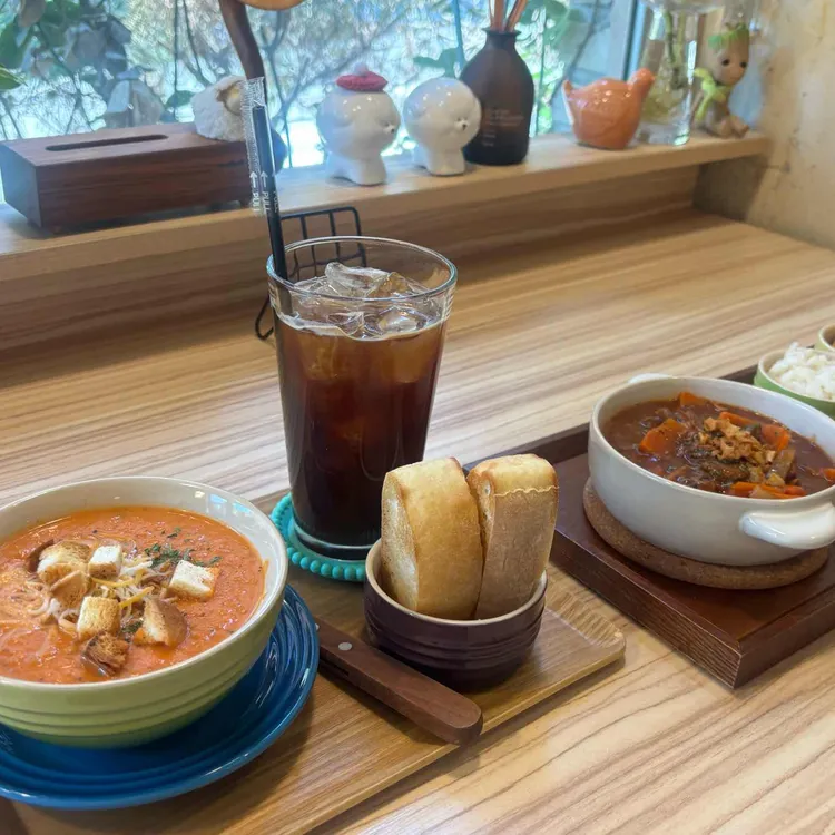 카페 엠마 대표 사진