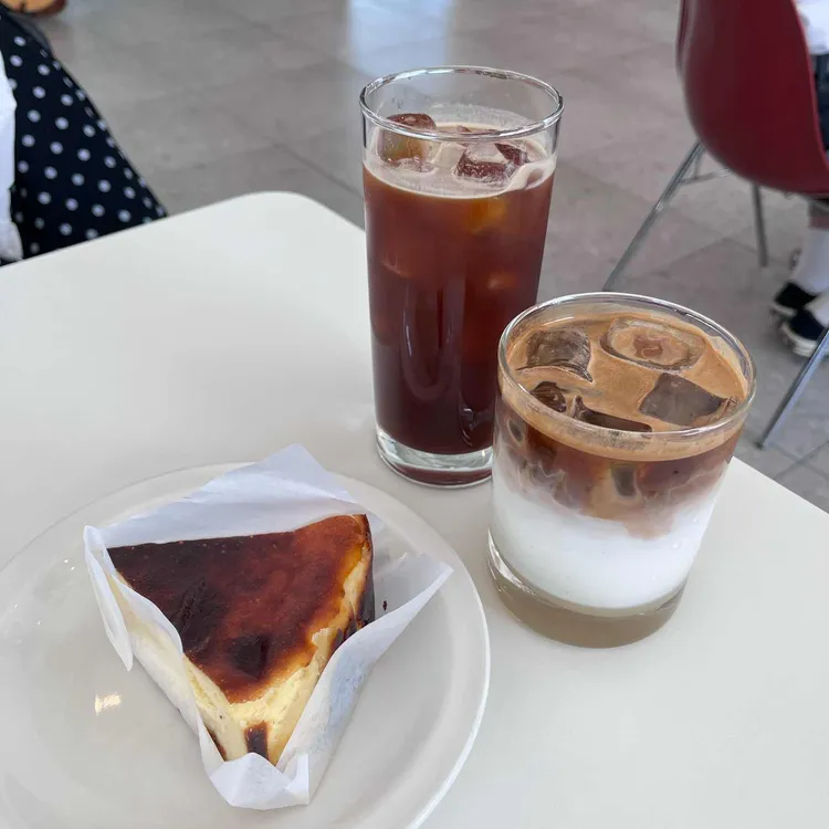 로파이 커피 로스터스 사진