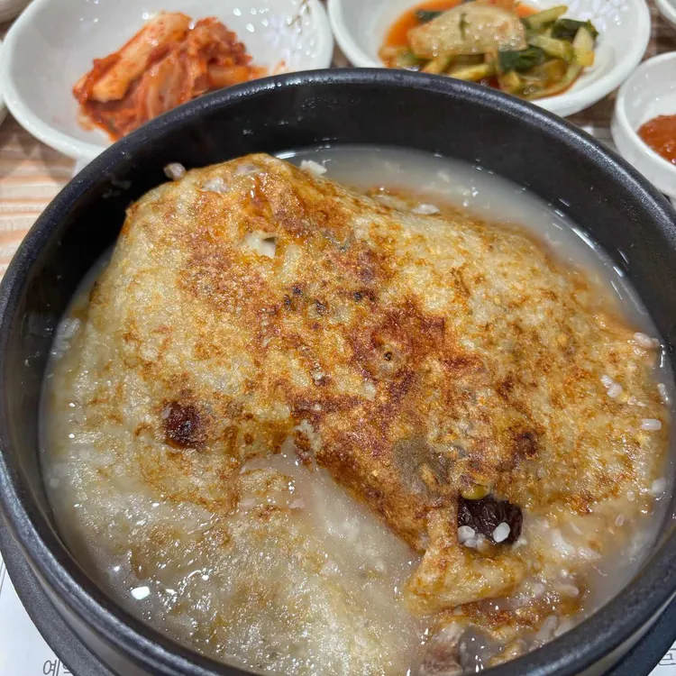 복누룽지삼계탕 사진