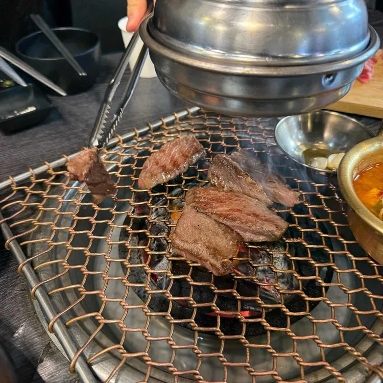 합정고깃집 사진