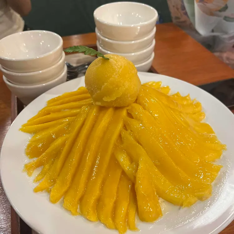 딸기와망고의만남
