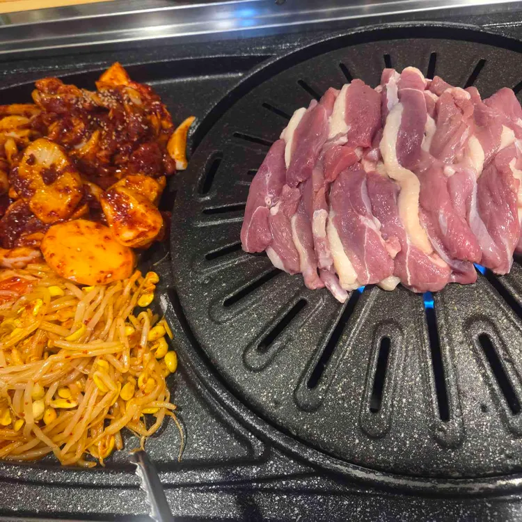 한우 라구 소스 리가토니