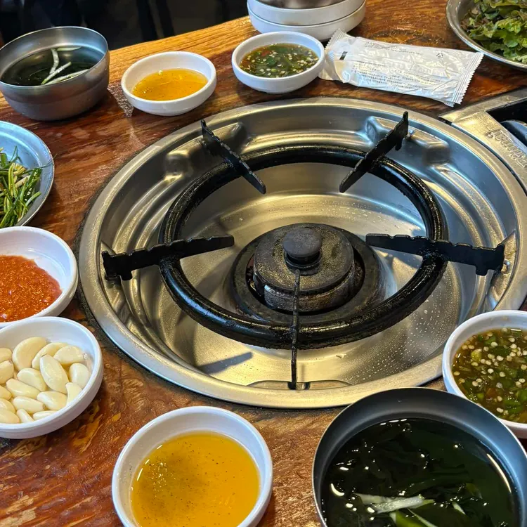 다이닝팩토리 사진 4
