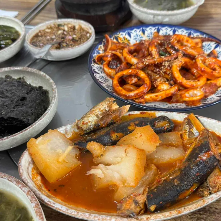 이모네치킨 대표 사진